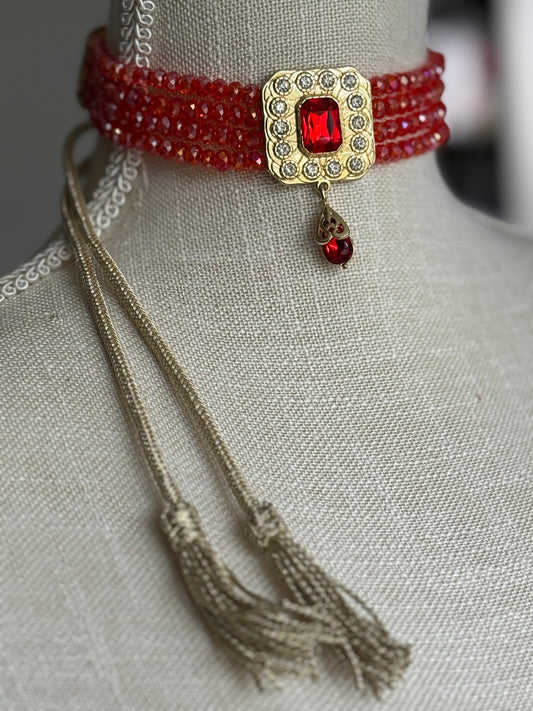 Choker Najia